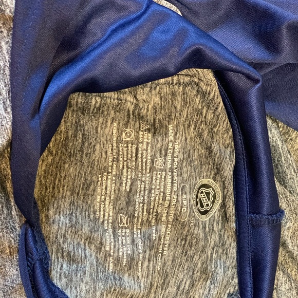 Canucks season is soon to start - Picture 4 of 4